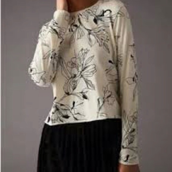 Anthropologie Tops - Anthropologie Maeve Caitlin Floral Black And White Long Sleeve Crewneck Top Med